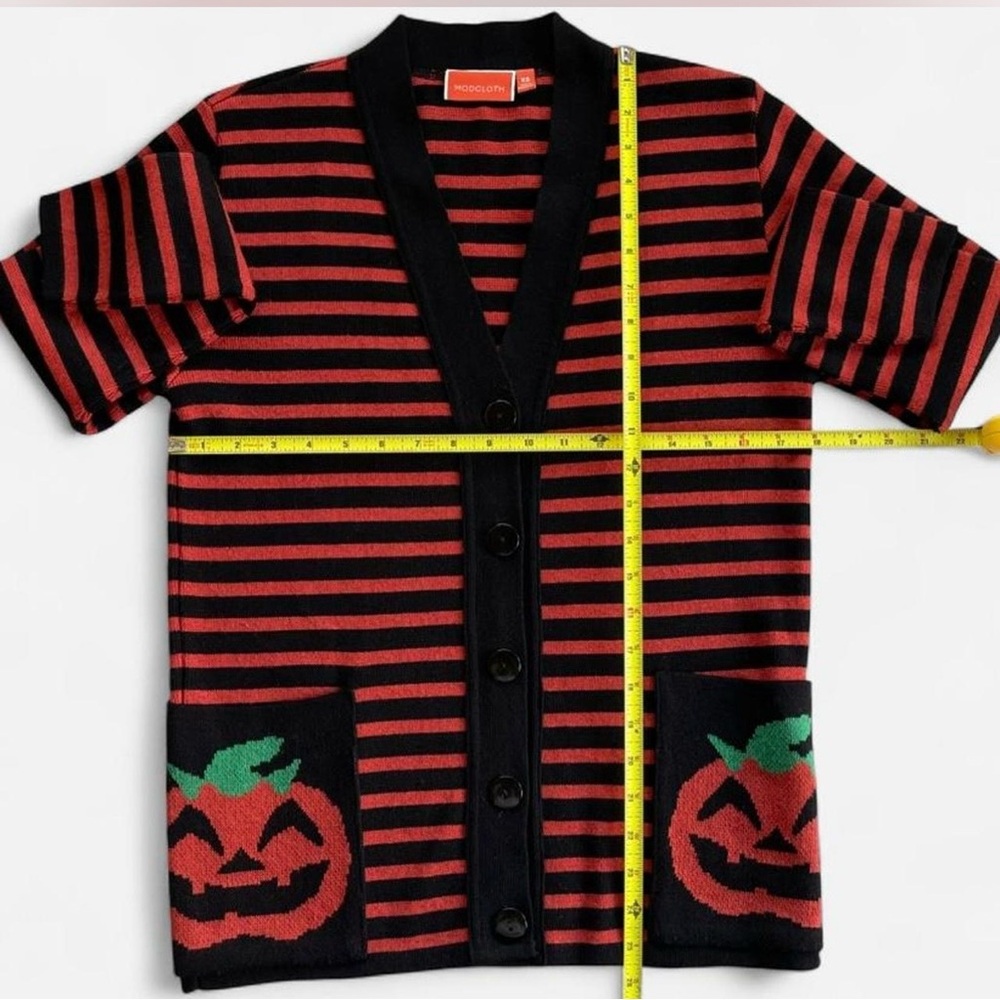 ModCloth For The Greater Gourd Orange & Black Striped Pumpkin Halloween Cardigan - Picture 4 of 5